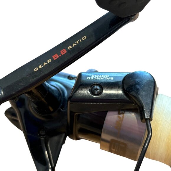Lew's Speed Spin 5.8 Gear Ratio Fishing Reel Black & Silver - Picture 6 of 7
